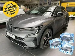 Grau Gebraucht 2022 Renault Mégane Iconic Limousine | 32.790 € (Etwas zu teuer)