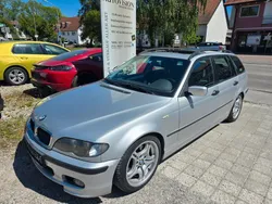 Silber Gebraucht 2005 BMW 320 Sport Line Kombi | 2.950 € (Fairer Preis)