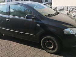 Schwarz Gebraucht 2005 VW Fox Kleinwagen | 970 € (Etwas zu teuer)