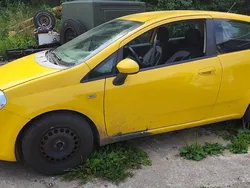 Gelb Gebraucht 2007 Fiat Punto Kleinwagen | 1.400 € (Guter Preis)