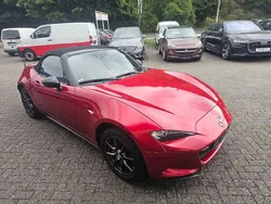 Rot Gebraucht 2016 Mazda MX5 Sports-Line Cabrio | 17.500 € (Guter Preis)