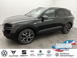 Schwarz Gebraucht 2024 VW Touareg Edition SUV | 69.600 € (Fairer Preis)