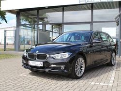 Schwarz Gebraucht 2018 BMW 330 Luxury Line Kombi | 24.990 €
