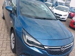 Blau Gebraucht 2017 Opel Astra Eco Limousine | 6.000 € (Fairer Preis)