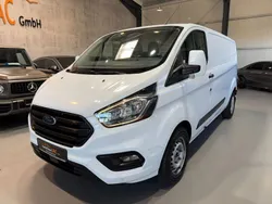 Weiß Gebraucht 2018 Ford Transit Custom Trend Van / Kleinbus | 12.000 € (Superpreis)