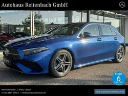 Blau Gebraucht 2024 Mercedes A220 AMG Limousine | 36.176 € (Guter Preis)