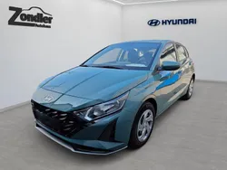 Grün Neu 2025 Hyundai i20 Select Limousine | 19.990 € (Superpreis)