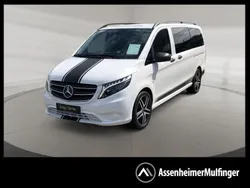 Weiß Gebraucht 2023 Mercedes Vito Van / Kleinbus | 53.349 €
