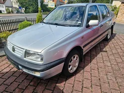 Silber Gebraucht 1995 VW Vento Limousine | 2.750 €