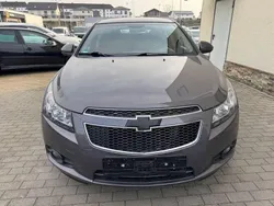 Grau Gebraucht 2011 Chevrolet Cruze Limousine | 3.000 € (Guter Preis)