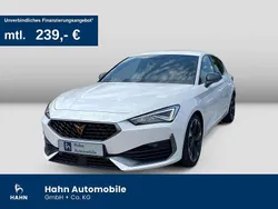 "candy" weiss Gebraucht 2022 Cupra Leon Limousine | 25.370 € (Guter Preis)
