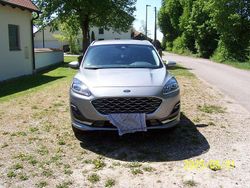 Grau Gebraucht 2023 Ford Kuga Vignale SUV | 23.800 € (Guter Preis)