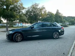 Grau Gebraucht 2017 BMW 530 Limousine | 21.400 €