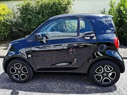 Schwarz Gebraucht 2016 Smart ForTwo Coupé Prime Coupé | 10.499 € (Fairer Preis)