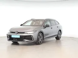 Diabasgrau Gebraucht 2025 VW Passat R-line Limousine | 50.960 € (Guter Preis)