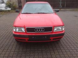 Rot Gebraucht 1994 Audi 80 Limousine | 2.900 €