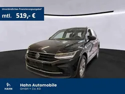 Schwarz Gebraucht 2022 VW Tiguan Life SUV | 31.750 € (Etwas zu teuer)
