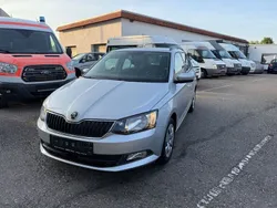 Silber Gebraucht 2015 Skoda Fabia Ambition Kombi | 4.800 € (Guter Preis)