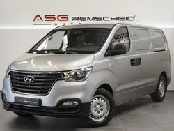 Silber Gebraucht 2019 Hyundai H-1 Van / Kleinbus | 19.900 € (Guter Preis)