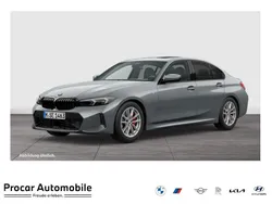 Grau Gebraucht 2024 BMW 330 M Sport Limousine | 49.995 € (Teuer)
