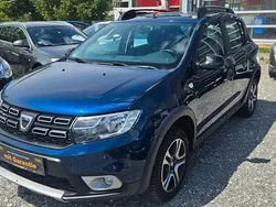 Blau Gebraucht 2019 Dacia Sandero Celebration Kleinwagen | 6.690 € (Fairer Preis)
