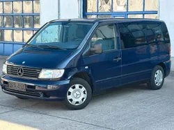 Blau Gebraucht 2002 Mercedes Vito Van / Kleinbus | 4.450 €