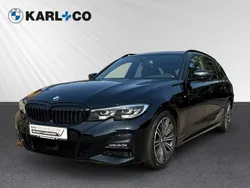 Schwarz Gebraucht 2021 BMW 320 M Sport Kombi | 27.498 € (Guter Preis)