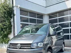 Grau Gebraucht 2019 VW Multivan Van / Kleinbus | 42.590 € (Fairer Preis)