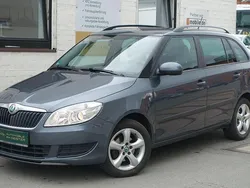 Grau Gebraucht 2011 Skoda Fabia Family Kombi | 5.490 € (Fairer Preis)