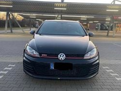 Schwarz Gebraucht 2016 VW Golf VII GTI Limousine | 17.900 € (Guter Preis)