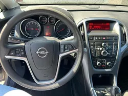 Silber Gebraucht 2013 Opel Astra Eco Kombi | 2.400 € (Guter Preis)