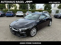 Lack kosmosschwarz (metallic) Gebraucht 2021 Mercedes A200 Progressive Limousine | 27.750 € (Fairer Preis)