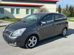 Grau Gebraucht 2008 Toyota Corolla Verso Sol Van / Kleinbus | 6.390 €