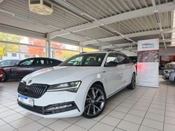 Bila moon/moon white Gebraucht 2023 Skoda Superb SportLine Kombi | 34.990 € (Superpreis)