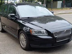 Schwarz Gebraucht 2007 Volvo V50 Kombi | 2.200 € (Guter Preis)