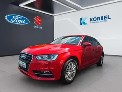 Rot Gebraucht 2015 Audi A3 Sportback Ambiente Limousine | 13.940 € (Fairer Preis)