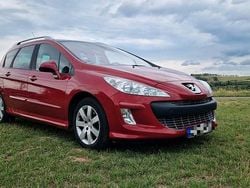 Rot Gebraucht 2011 Peugeot 308 Family Kombi | 1.800 € (Fairer Preis)