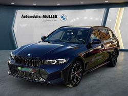Blau Gebraucht 2024 BMW 330e M Sport Kombi | 55.990 €
