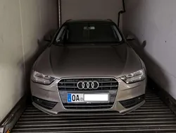 Grau Gebraucht 2014 Audi A4 Ambiente Kombi | 15.100 € (Fairer Preis)