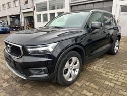 Schwarz Gebraucht 2019 Volvo XC40 Momentum SUV | 15.900 € (Fairer Preis)