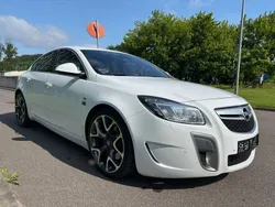 Weiß Gebraucht 2011 Opel Insignia OPC Limousine | 6.700 € (Fairer Preis)