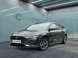 Grau Gebraucht 2023 Ford Focus ST-Line Kombi | 26.699 € (Fairer Preis)