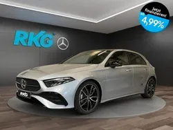 Silber Gebraucht 2025 Mercedes A200 AMG Limousine | 44.790 €