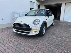 Weiß Gebraucht 2016 Mini ONE Kleinwagen | 8.000 € (Guter Preis)