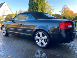 Schwarz Gebraucht 2005 Audi A4 Cabriolet Cabrio | 4.400 €