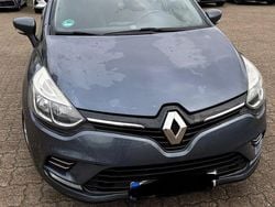Grau Gebraucht 2016 Renault Clio IV Life Kleinwagen | 7.500 € (Guter Preis)