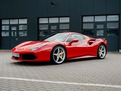Rot Gebraucht 2019 Ferrari 488 Cabrio | 268.900 € (Etwas zu teuer)