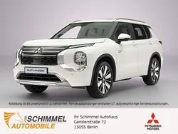 Andenweiss Neu 2025 Mitsubishi Outlander P-HEV Top SUV | 59.925 €