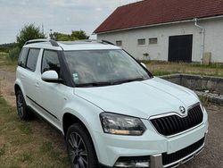 Weiß Gebraucht 2015 Skoda Yeti Tour SUV | 11.990 € (Fairer Preis)