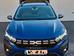 Blau Gebraucht 2023 Dacia Sandero Expression Kleinwagen | 15.950 € (Fairer Preis)